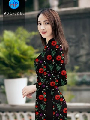 1561673855 66 Vai ao dai Hoa Poppy deu moi ra AD 5752