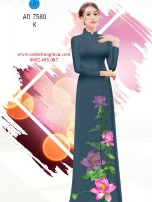1563896692 197 Vai ao dai hoa Sen thiet ke 2019 AD 7580