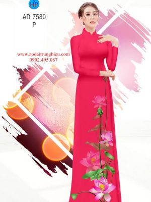1563896692 213 Vai ao dai hoa Sen thiet ke 2019 AD 7580