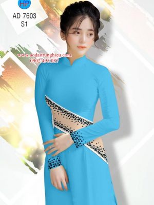 1564385559 411 Vai ao dai cham bi ngay eo moi ra AD