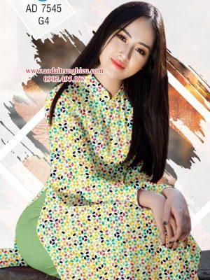 1564464339 568 Vai ao dai Hoa deu moi ra AD 7545