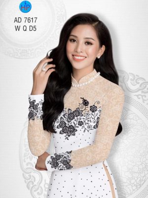 1564804451 586 Vai ao dai Hoa gia ren va bi moi ra