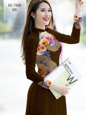 1567529882 74 Vai ao dai Hoa Poppy thiet ke 2019 AD 7696