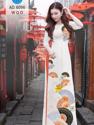 1570517933 106 Vai ao dai Quat thiet ke 2019 AD 6096