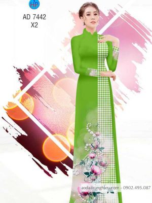 1583316146 109 Vai ao dai Soc caro va hoa thiet ke 2020