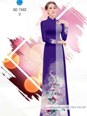 1583316147 68 Vai ao dai Soc caro va hoa thiet ke 2020