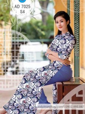 1586405304 778 Vai ao dai hoa van deu kieu moi AD 7025