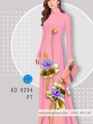 1586509425 260 Vai ao dai Hoa Sen thiet ke 2020 AD 9294