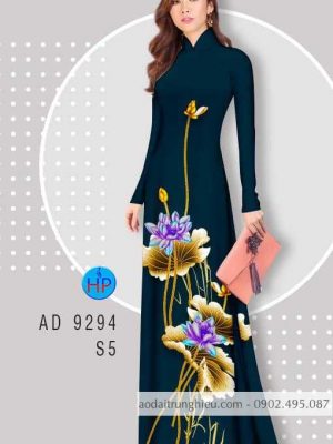 1586509425 441 Vai ao dai Hoa Sen thiet ke 2020 AD 9294