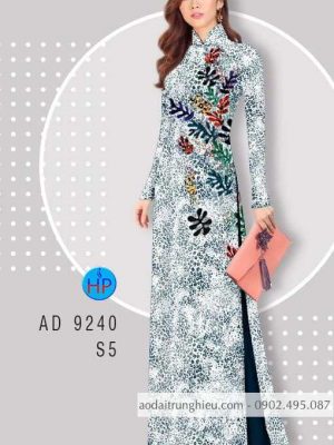 1586769806 172 Vai ao dai La va hoa van beo moi ra