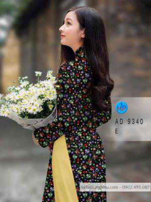 1587097773 187 Vai ao dai hoa nhi moi ra AD 9340