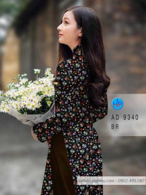 1587097774 650 Vai ao dai hoa nhi moi ra AD 9340