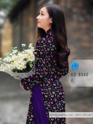 1587097775 632 Vai ao dai hoa nhi moi ra AD 9340