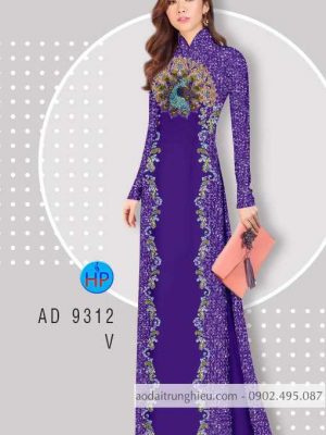 1587267704 27 Vai ao dai ngoc sang trong moi ra AD 9312