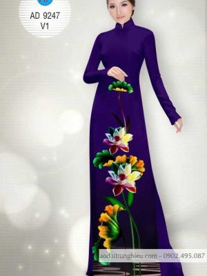 1587268029 649 Vai ao dai hoa sen moi ra AD 9247