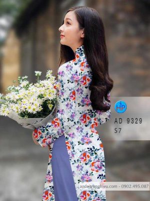 1587351165 644 Vai ao dai hoa deu kieu moi AD 9329