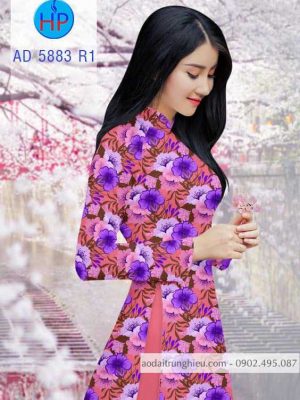 1587528381 747 Vai ao dai hoa deu moi ra AD 5883