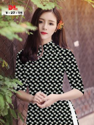 1595429159 581 Vai Ao Dai Lua Ngoc Mai Hoa Cuc Nhi thiet