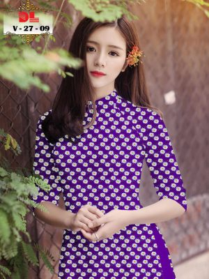 1595429159 812 Vai Ao Dai Lua Ngoc Mai Hoa Cuc Nhi thiet