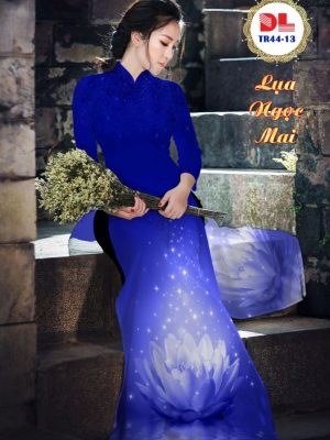 1595475496 528 Vai Ao Dai Lua Ngoc Mai Hoa Sen moi ra