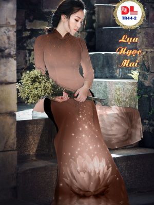1595475497 321 Vai Ao Dai Lua Ngoc Mai Hoa Sen moi ra