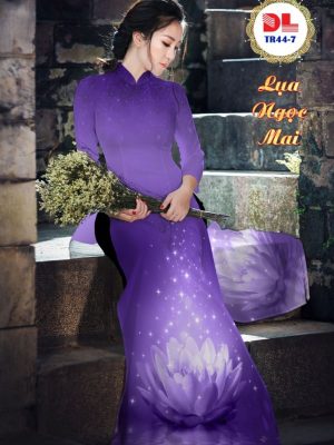 1595475497 959 Vai Ao Dai Lua Ngoc Mai Hoa Sen moi ra