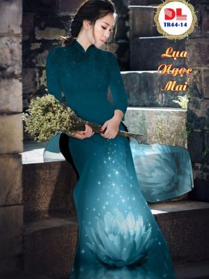 1595475498 762 Vai Ao Dai Lua Ngoc Mai Hoa Sen moi ra