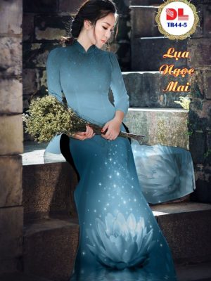 1595475499 875 Vai Ao Dai Lua Ngoc Mai Hoa Sen moi ra