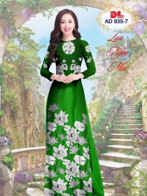 1597044398 524 Vai Ao Dai Lua Ngoc Mai Hoa Sen thiet ke