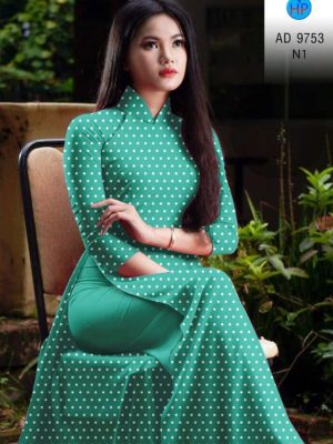 1597742543 968 Vai ao dai cham bi kieu moi AD 9753