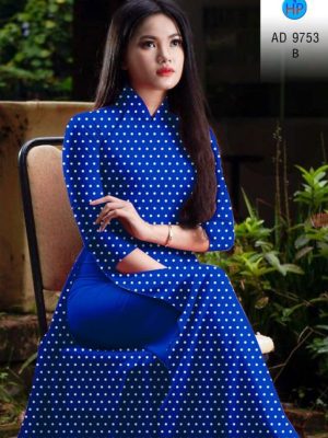 1597742544 991 Vai ao dai cham bi kieu moi AD 9753