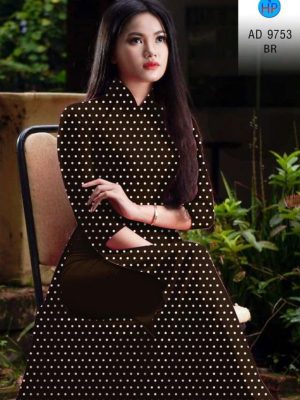 1597742546 98 Vai ao dai cham bi kieu moi AD 9753