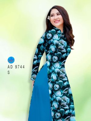 1598327927 736 Vai ao dai hoa deu thiet ke 2020 AD 9744