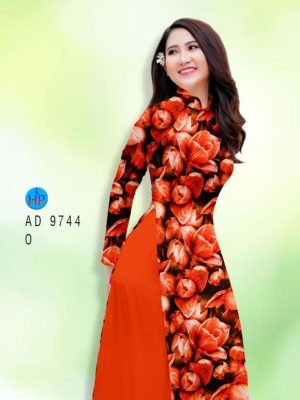 1598327928 305 Vai ao dai hoa deu thiet ke 2020 AD 9744