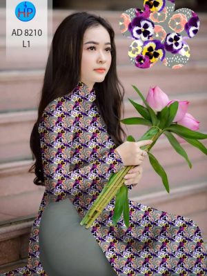 1601018306 342 Vai ao dai hoa deu moi ra AD 8210