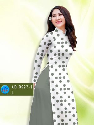 1601269596 975 Vai ao dai cham bi moi ra AD 9927