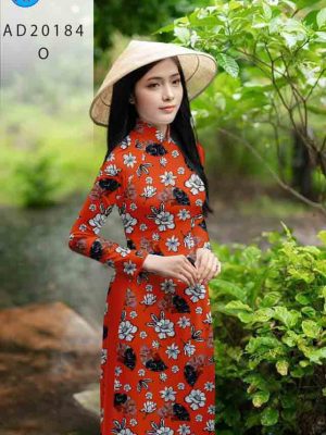 1601880261 392 Vai ao dai hoa deu kieu moi AD 20184