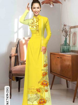 1602652025 606 Vai ao dai hoa sen vang kieu moi AD KC7439