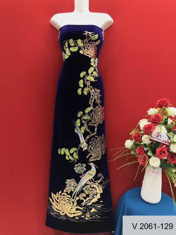 Vải Áo Dài Nhung Vẽ Tay Cao Cấp Hình Chim Công Mới Ra AD V2061-126