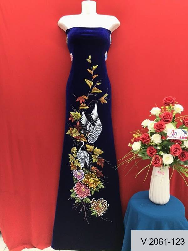 Vải Áo Dài Nhung Vẽ Chim Hạc Vừa Ra AD V2061-123 4 Vải Áo Dài Nhung Vẽ Chim Hạc Vừa Ra AD V2061-123