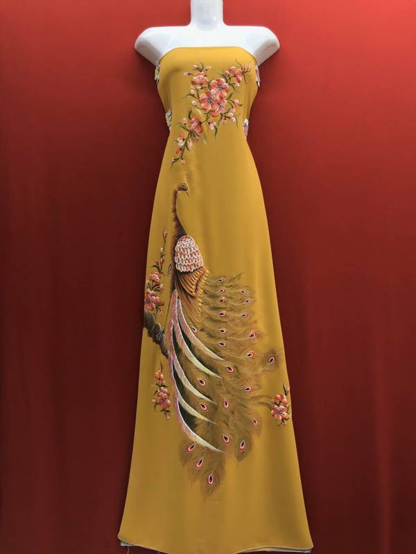 Vải Áo Dài Vẽ Tay Chim Công Và Hoa Cao Cấp  Mới Ra AD VE130411