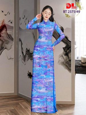 1692927588 652 Vai Ao Dai Hoa Van Vua Ra AD BT2375