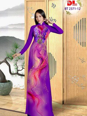 1692928076 790 Vai Ao Dai Du Tiec Sang Trong Vua Ra AD
