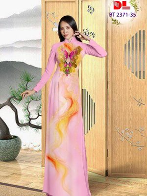 1692928079 142 Vai Ao Dai Du Tiec Sang Trong Vua Ra AD