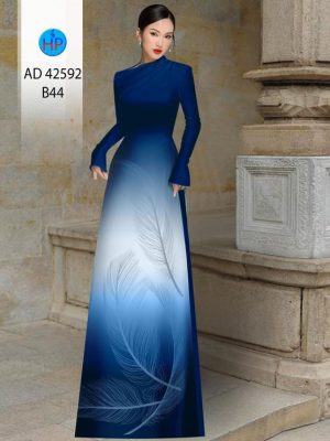 Vải Áo Dài In Hình Lông Chim Thiết Kế 2023 AD 42592 27 1694743417 350 Vai Ao Dai In Hinh Long Chim Thiet Ke 2023
