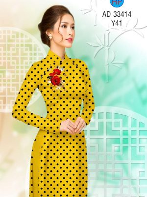 Vải Áo Dài Hoa Hồng Và Chấm Bi Độc Đáo AD 33414 25 1696903425 201 Vai Ao Dai Hoa Hong Va Cham Bi Doc Dao