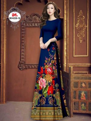 1700788647 77 Vai Ao Dai Hoa Sang Trong Vua Ra AD MV4335