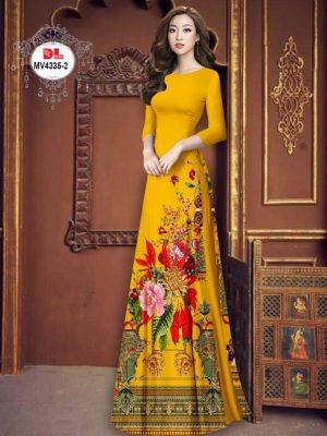 1700788652 40 Vai Ao Dai Hoa Sang Trong Vua Ra AD MV4335
