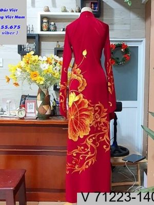 Áo Dài Vẽ Tay Hoa Sen Cao Cấp Mới Ra AD V71223_139 5 1702367121 964 Ao Dai Ve Tay Hoa Sen Cao Cap Moi Ra