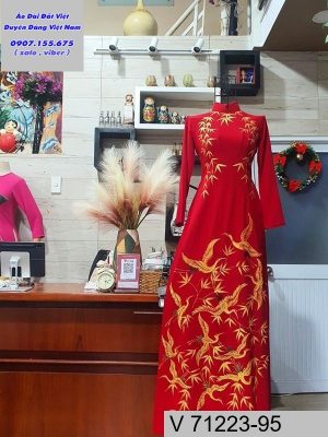 1703496711 92 Ao Dai Ve Tay Hinh Chim Hac Cao Cap Sang